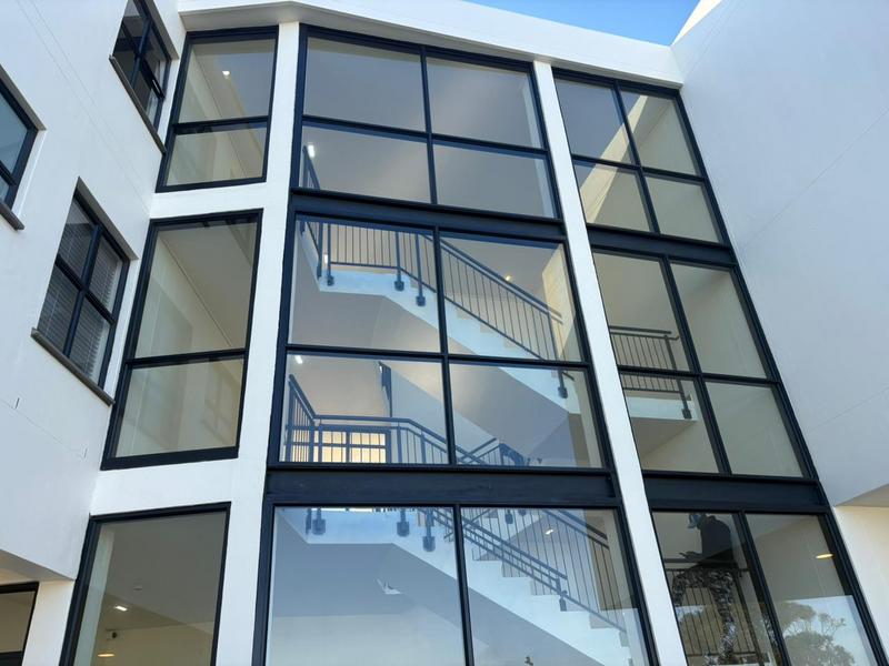 To Let 1 Bedroom Property for Rent in Richwood Western Cape
